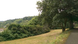 Beautiful parks and green spaces dot the trail.